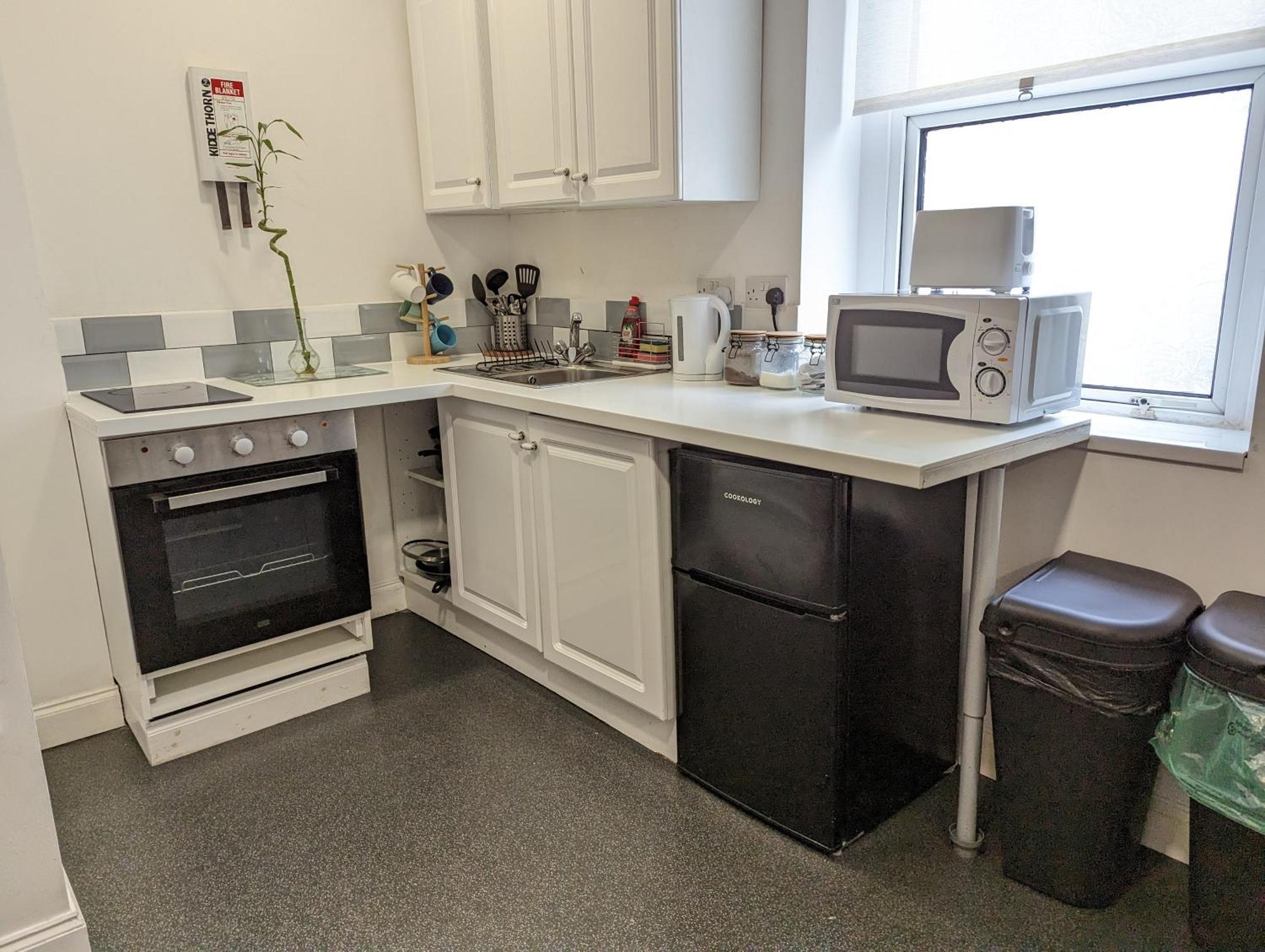 Serene 1 Bedroom Flat In Roath Cardiff Exteriör bild